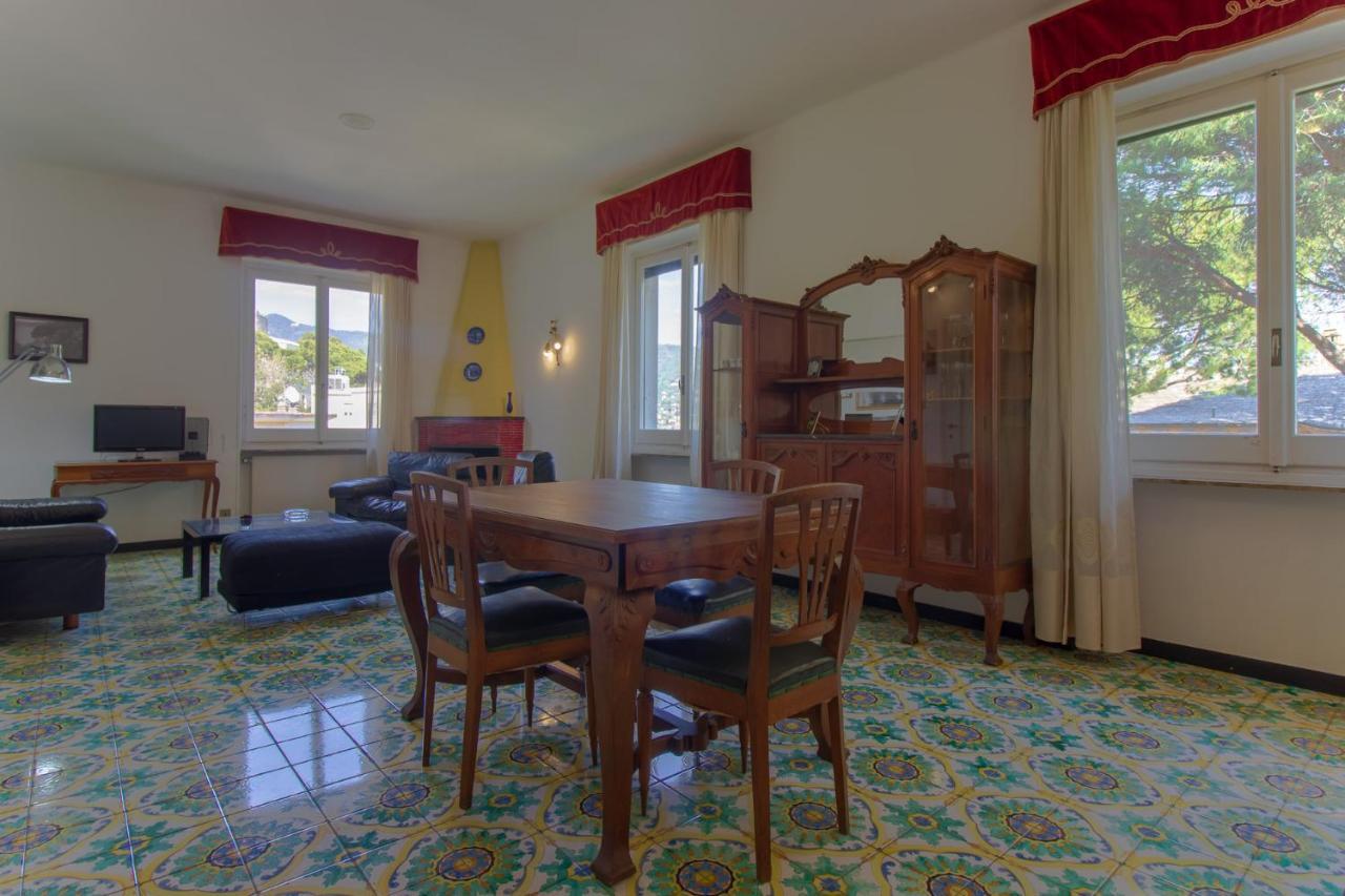 Michelle Apartment Rapallo Exteriör bild