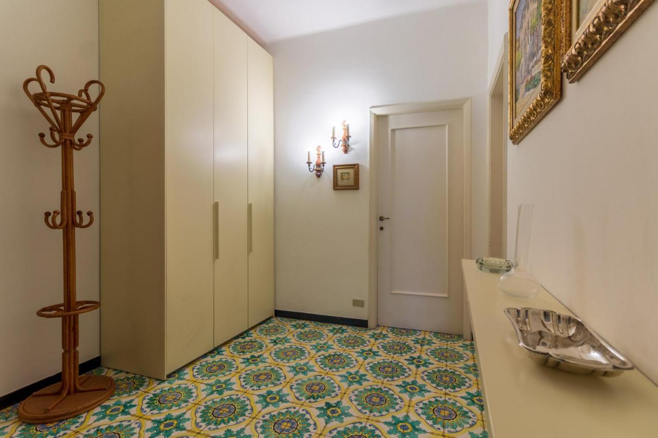 Michelle Apartment Rapallo Exteriör bild